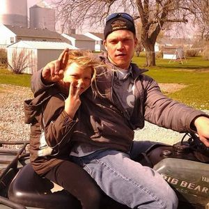 Meet your Posher, Travis